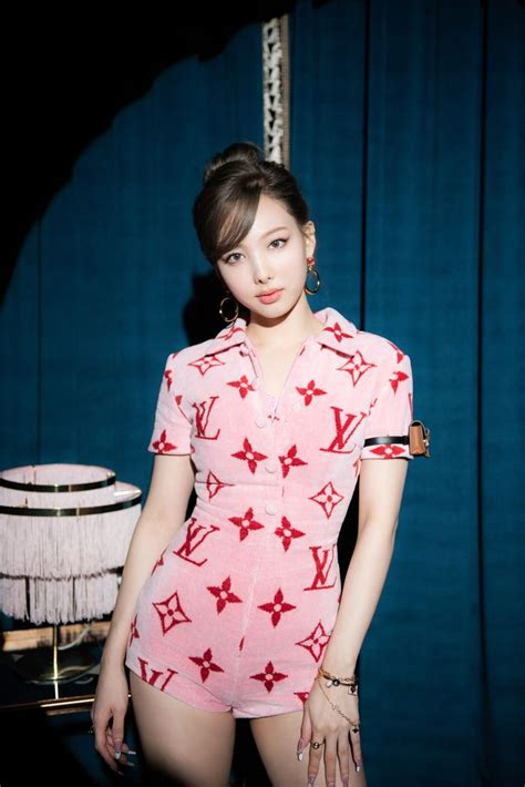 nayeon louis vuitton pop|louis vuitton vogue.